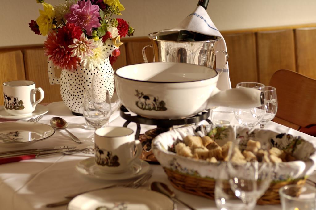 Hotel Beausite Unterseen Екстер'єр фото